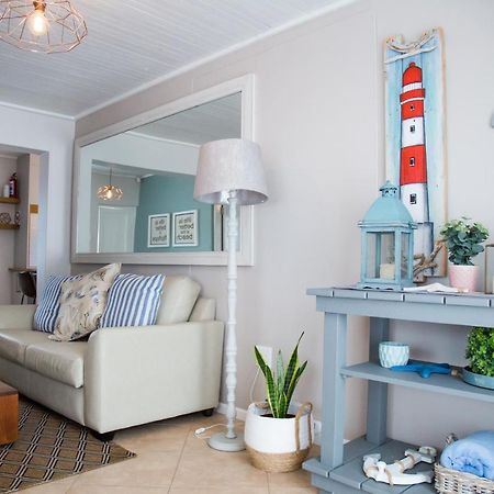 Mylas Cottage Swakopmund Exterior foto