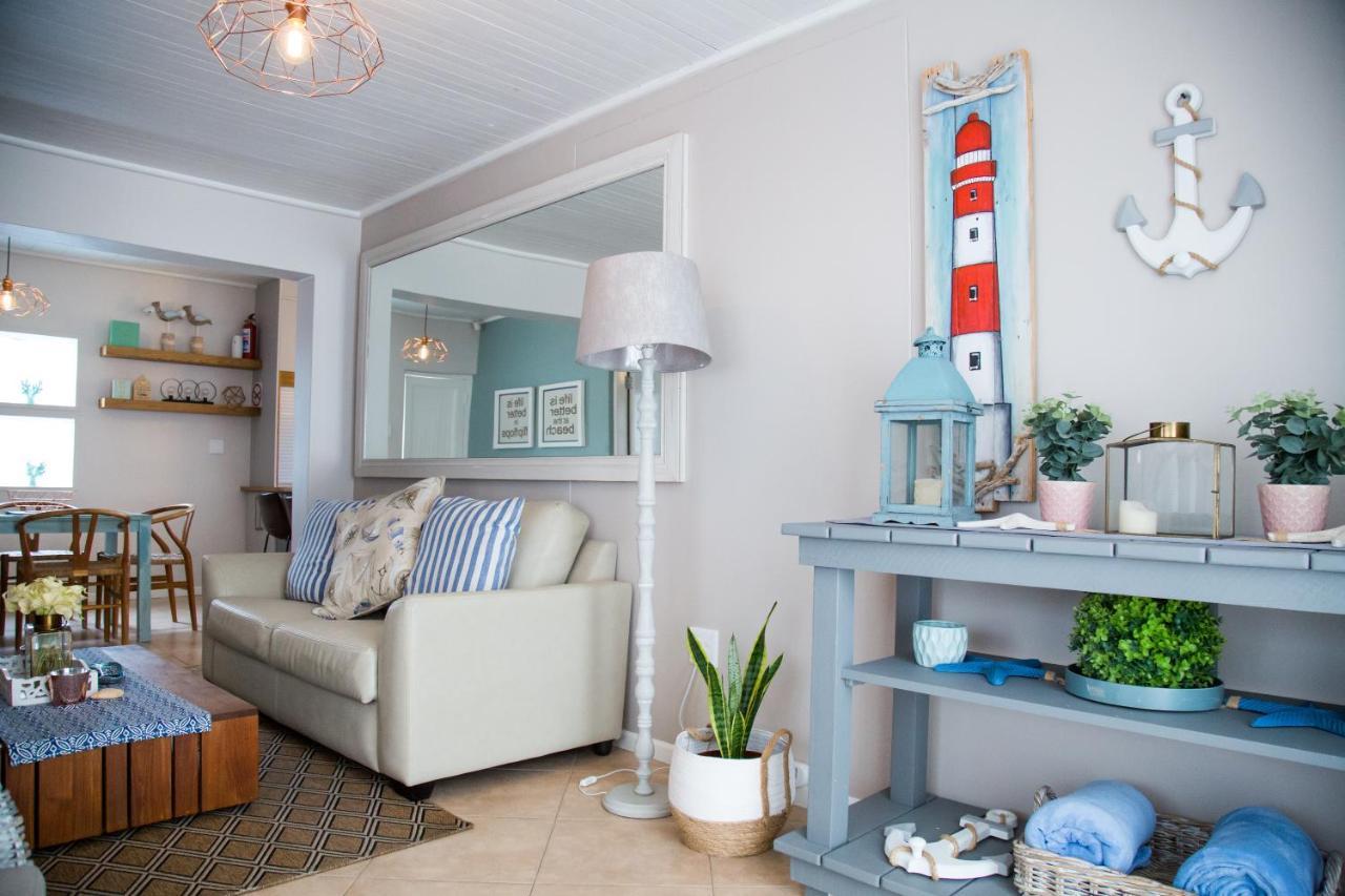 Mylas Cottage Swakopmund Exterior foto