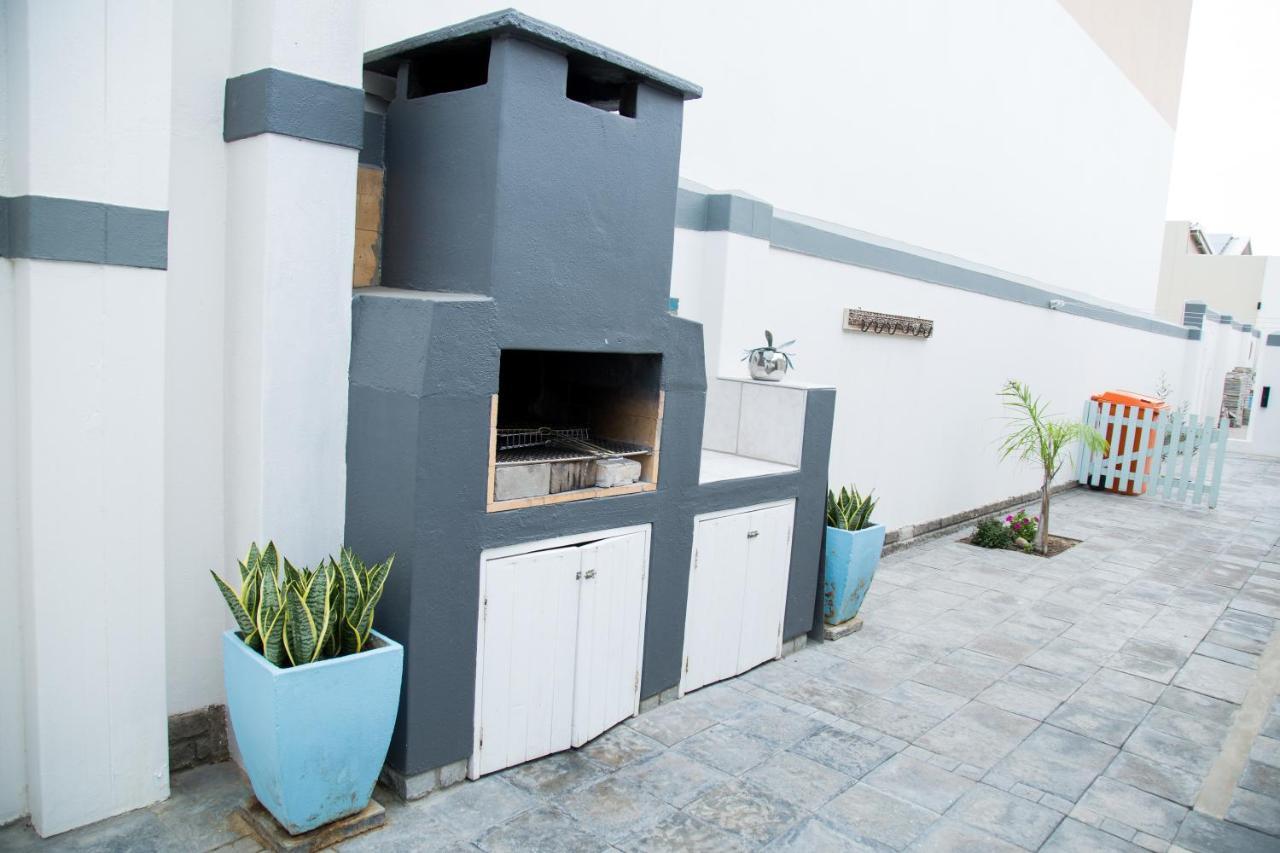 Mylas Cottage Swakopmund Exterior foto